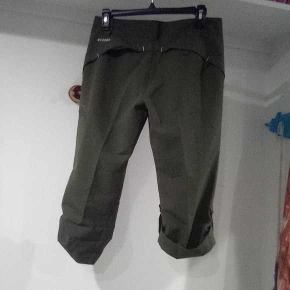 Women's Size 2 Columbia Titanium Convertible Capris - Picture 10 of 14